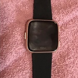 Fitbit Versa rose gold
